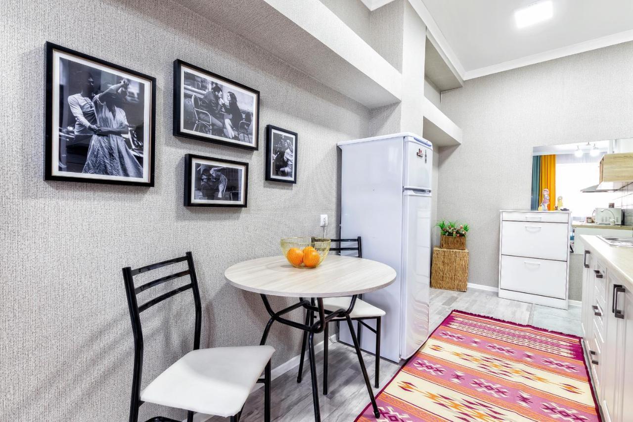 אסטנה Cosy flat in the city center מראה חיצוני תמונה