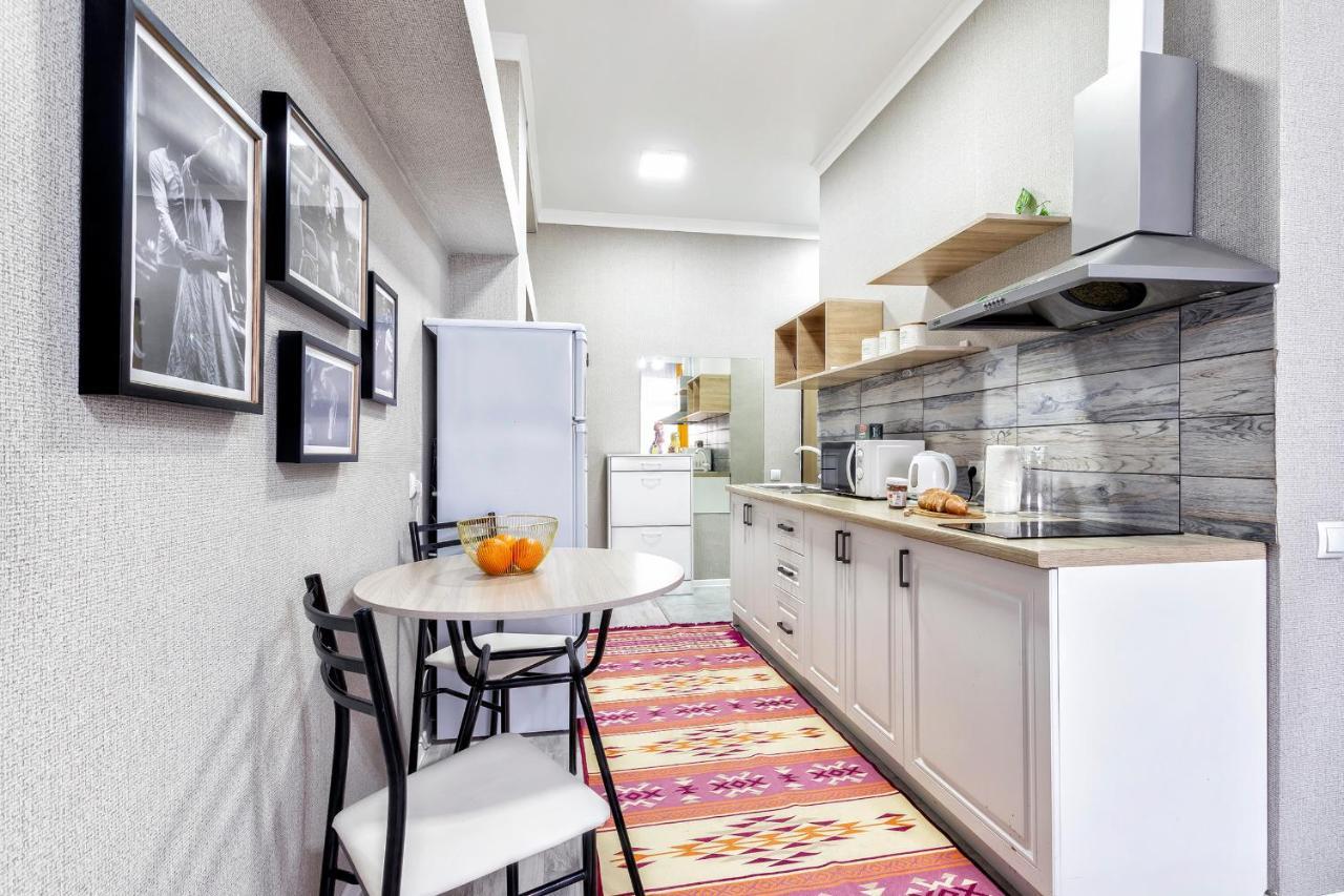 אסטנה Cosy flat in the city center מראה חיצוני תמונה