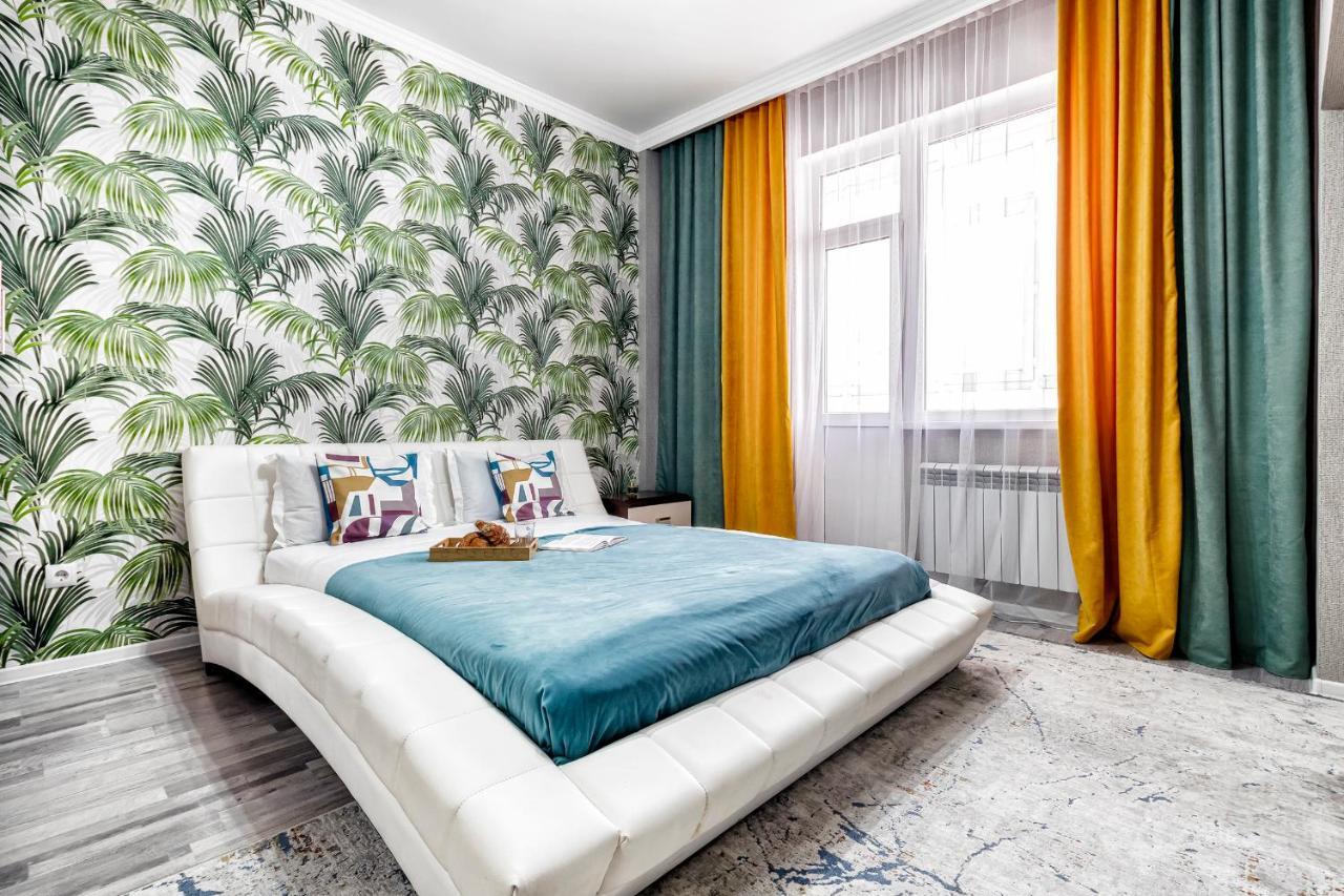 אסטנה Cosy flat in the city center מראה חיצוני תמונה